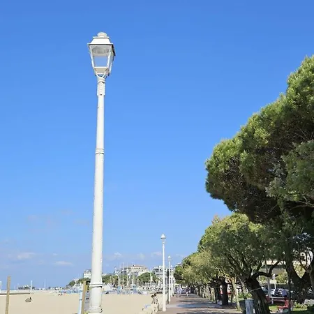 Centre Avec Terrasse Vue Mer, Clim Et Parking Apartman Arcachon