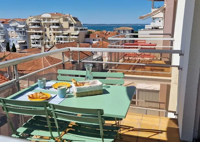 Appartement Centre Arcachon Avec Terrasse Vue Mer, Clim Et Parking *