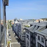 Lägenhet Centre Avec Terrasse Vue Mer, Clim Et Parking
