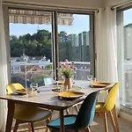Centre Avec Terrasse Vue Mer, Clim Et Parking Lägenhet *